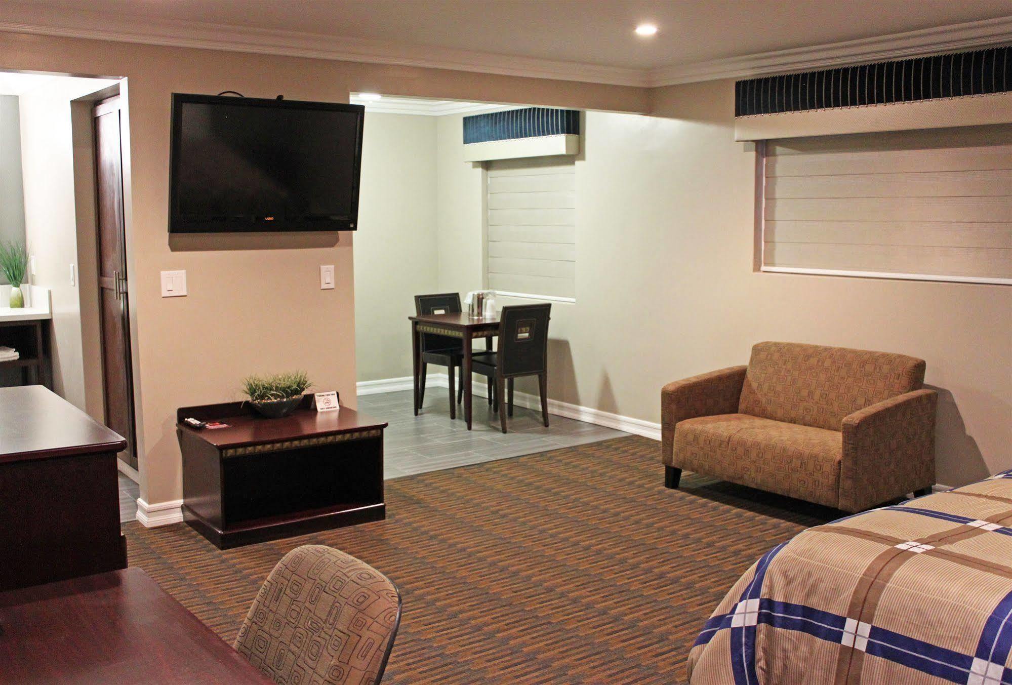 Friendly Hills Inn Уиттиер Экстерьер фото
